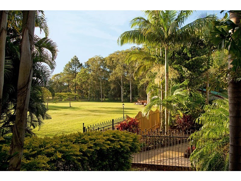 149 Campbell Parade, Beachmere QLD 4510