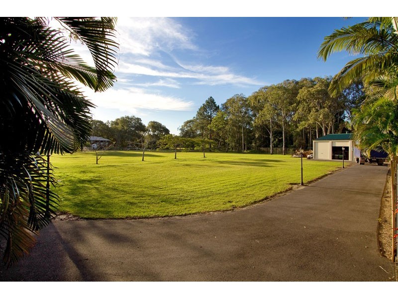 149 Campbell Parade, Beachmere QLD 4510