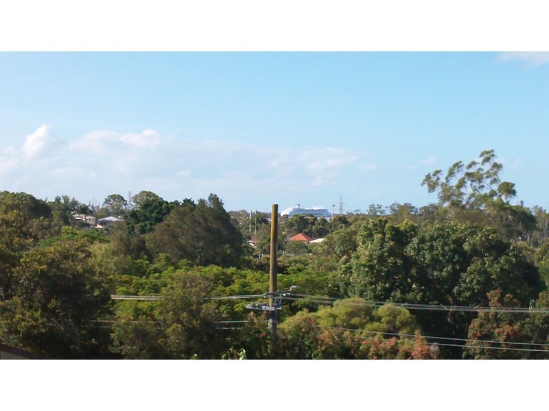 9 Grainger Street, Wynnum QLD 4178