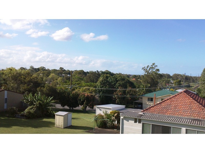 9 Grainger Street, Wynnum QLD 4178