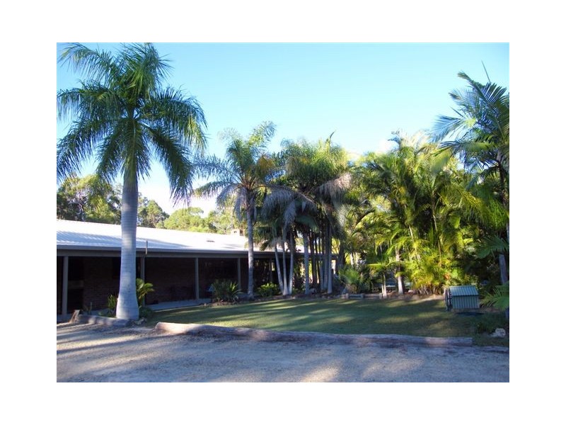 2452 Round Hill Road, Agnes Water QLD 4677