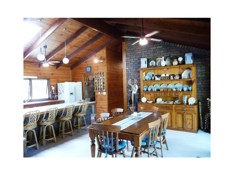 2452 Round Hill Road, Agnes Water QLD 4677