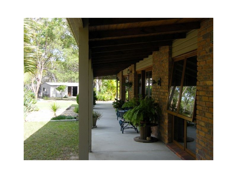 2452 Round Hill Road, Agnes Water QLD 4677