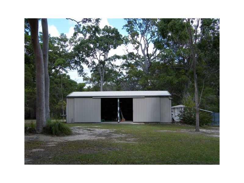 2452 Round Hill Road, Agnes Water QLD 4677
