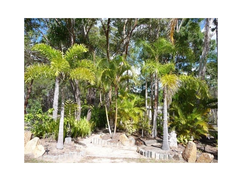2452 Round Hill Road, Agnes Water QLD 4677