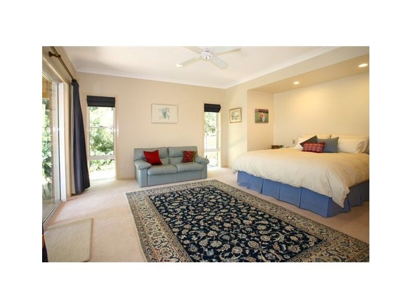49 Garlinge Court, Bonogin QLD 4213