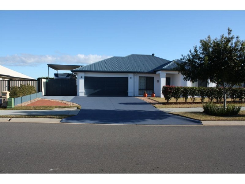 1 Twin Lakes Drive, Murrumba Downs QLD 4503