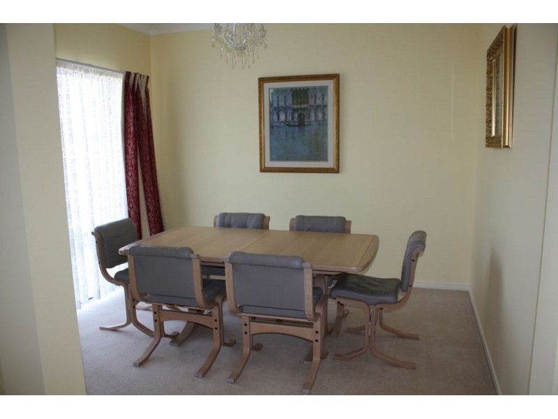 1 Twin Lakes Drive, Murrumba Downs QLD 4503