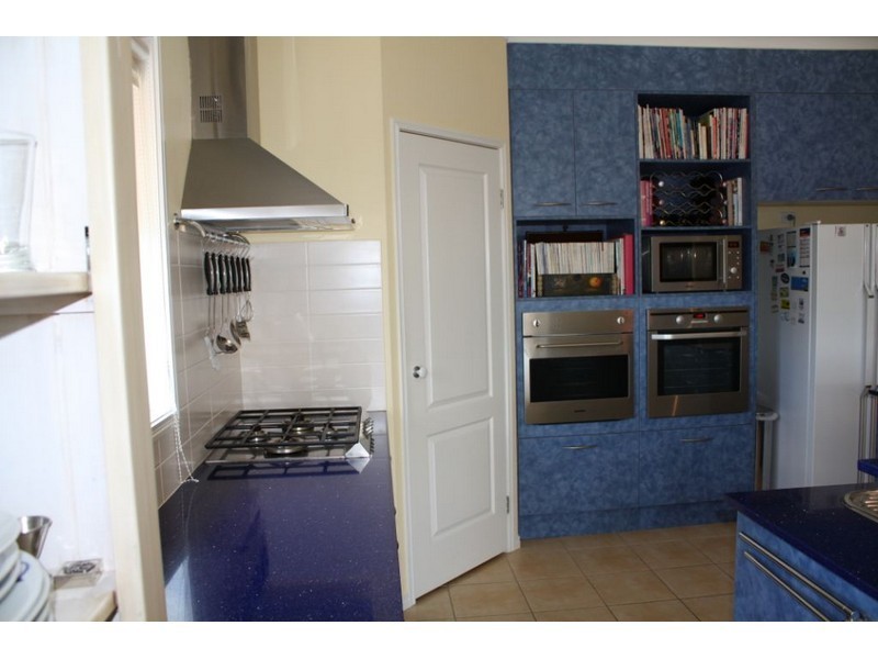 1 Twin Lakes Drive, Murrumba Downs QLD 4503