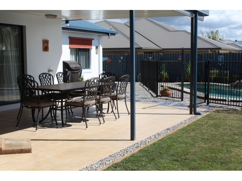 1 Twin Lakes Drive, Murrumba Downs QLD 4503