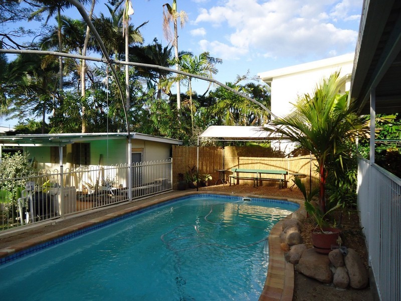 25 Buna Avenue, Mundingburra QLD 4812