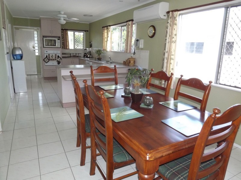 25 Buna Avenue, Mundingburra QLD 4812