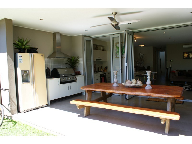 109 Moreton Avenue, Wynnum QLD 4178