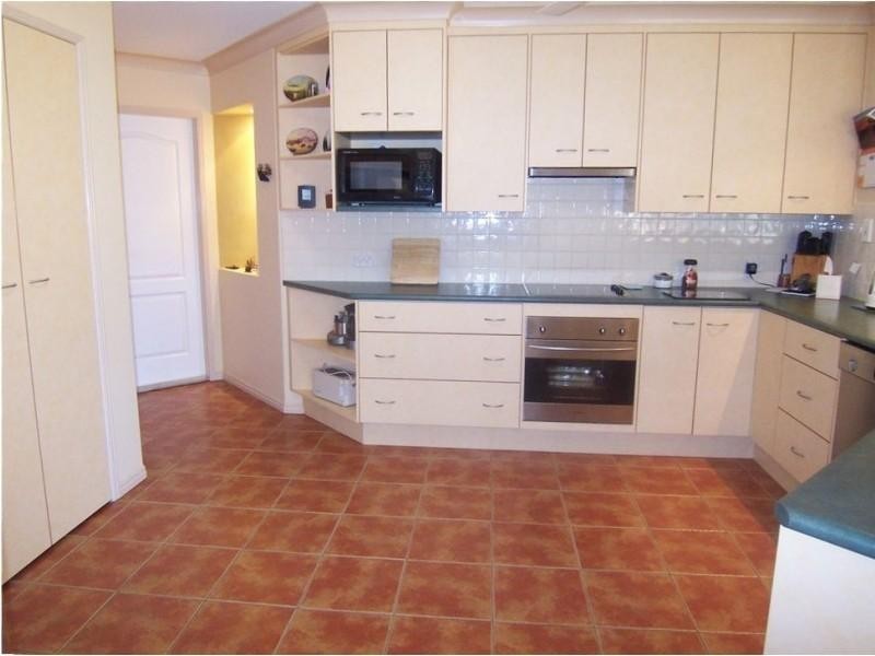 4 Shari Court, Bargara QLD 4670