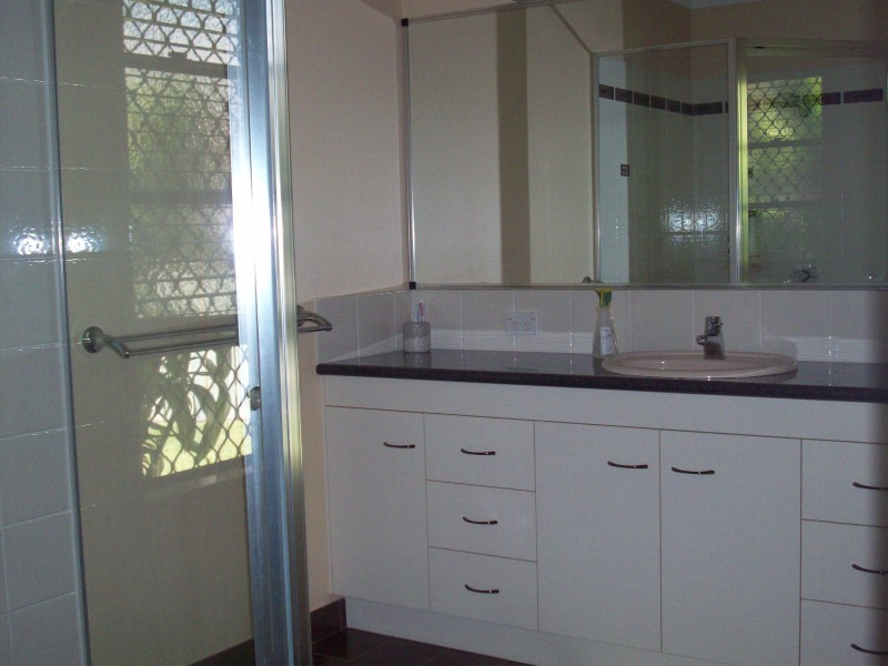 4 Shari Court, Bargara QLD 4670