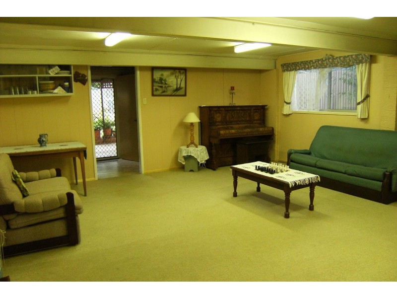 21 Azalea Avenue, Daisy Hill QLD 4127