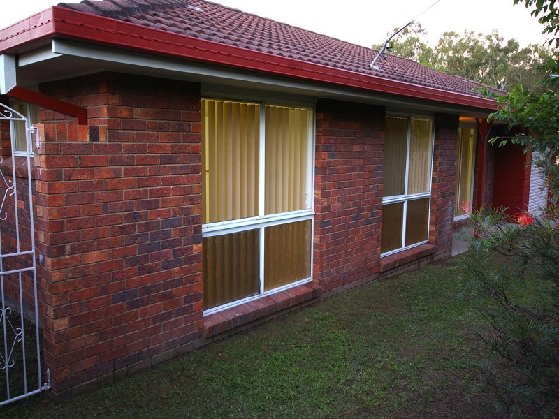 16 Milgate Street, Collingwood Park QLD 4301