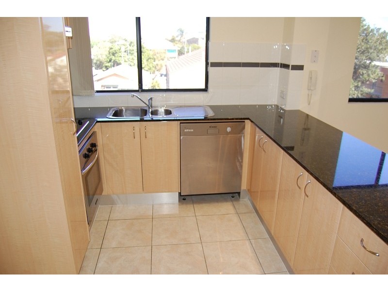 10/14 Little Norman Street, Southport QLD 4215