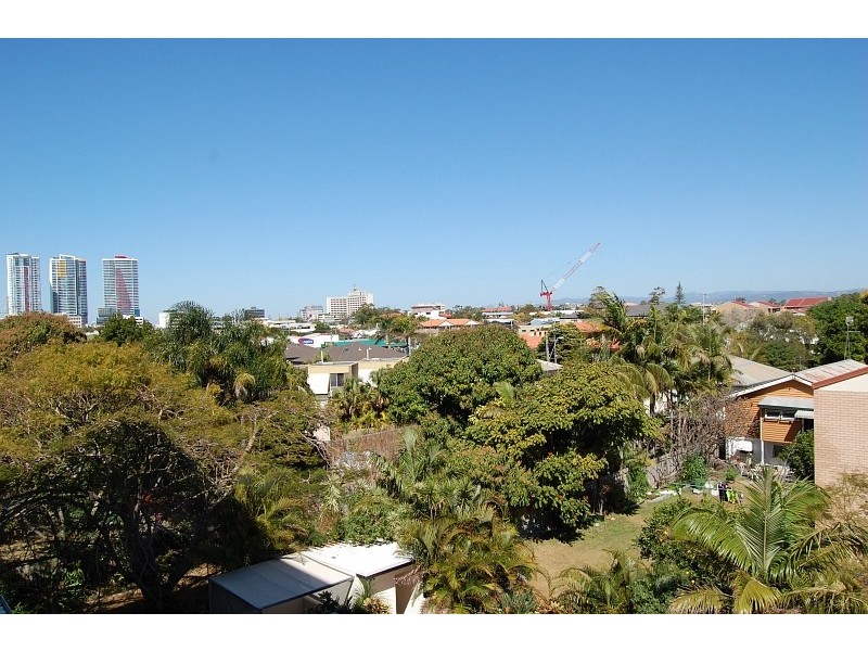 10/14 Little Norman Street, Southport QLD 4215