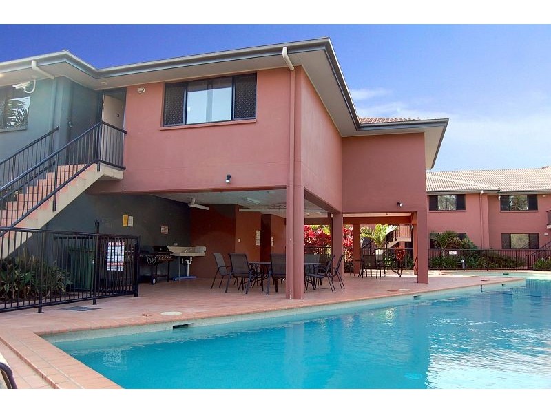 15/7 Brown Street, Labrador QLD 4215