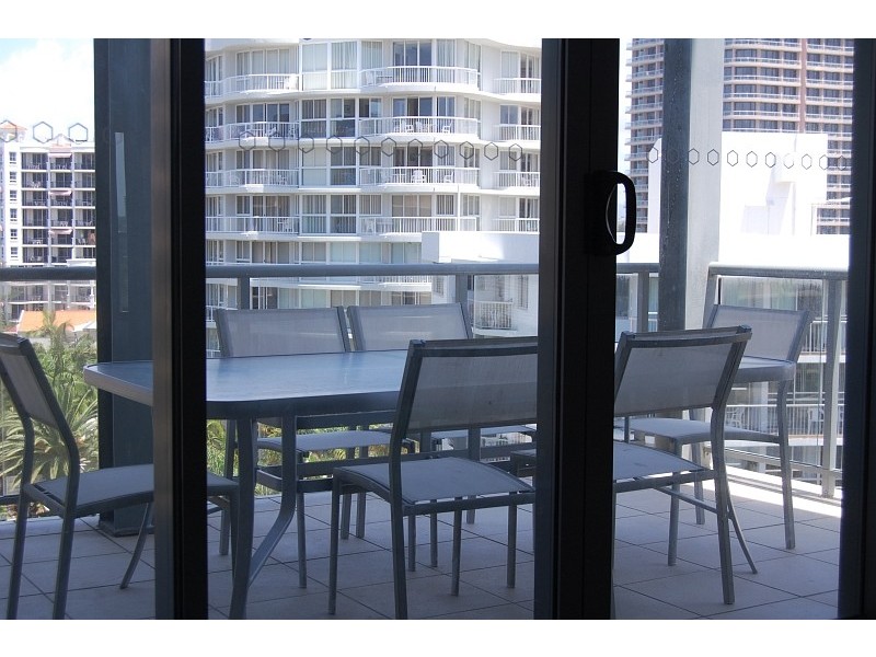 13/15 Wharf Road, Surfers Paradise QLD 4217