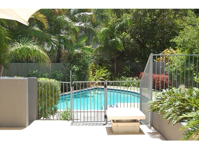 13/15 Wharf Road, Surfers Paradise QLD 4217