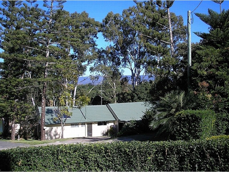 21 Bellara Street, Ashmore QLD 4214