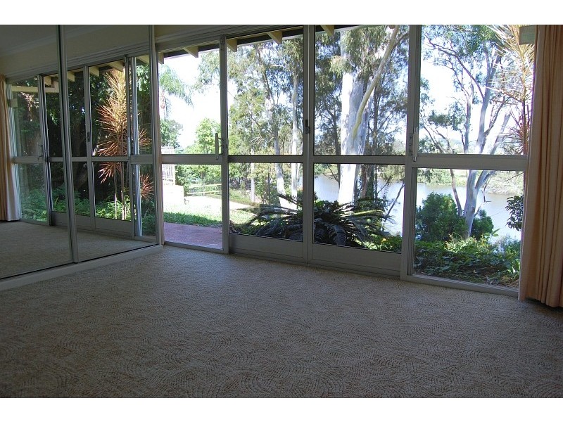 21 Bellara Street, Ashmore QLD 4214