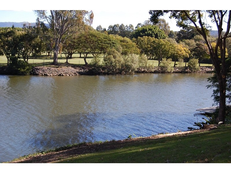 21 Bellara Street, Ashmore QLD 4214