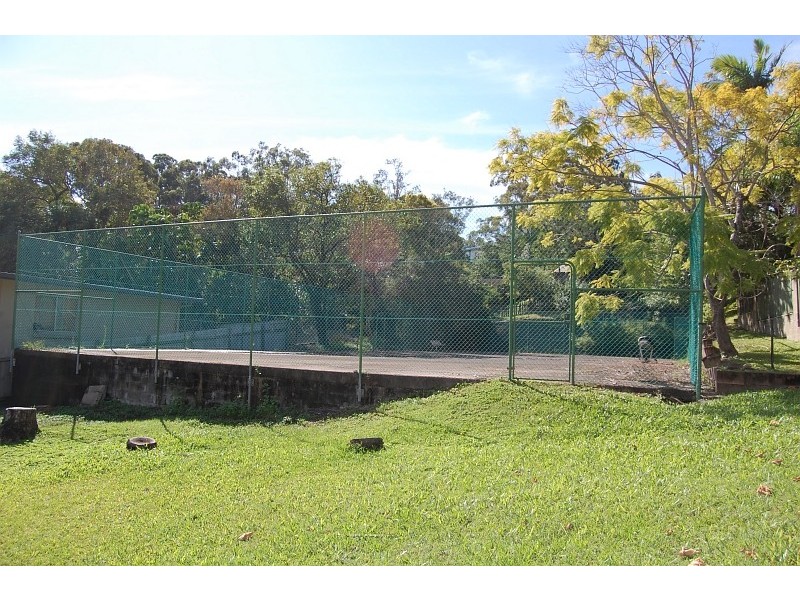 331 Ashmore Road, Benowa QLD 4217