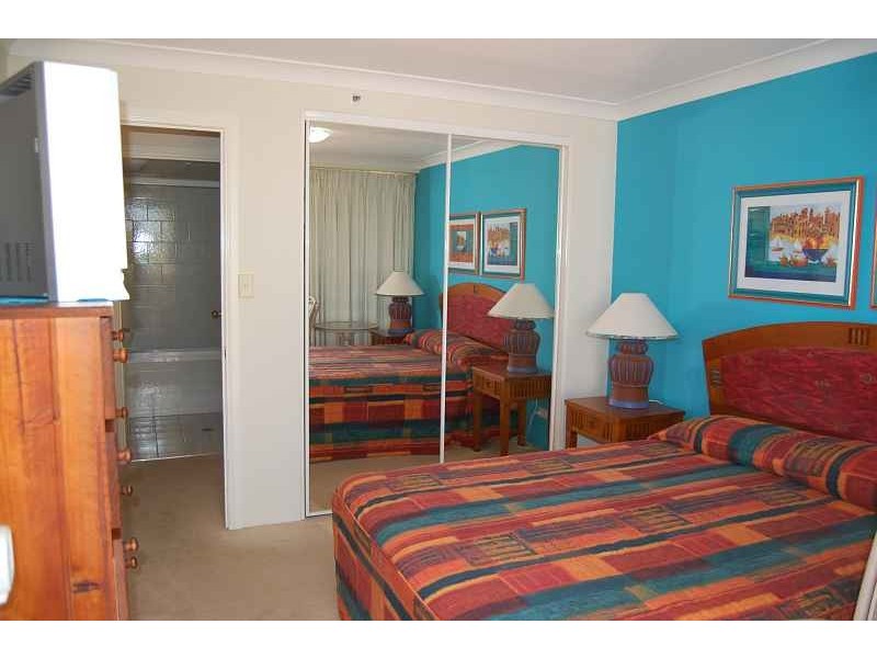 Broadbeach QLD 4218
