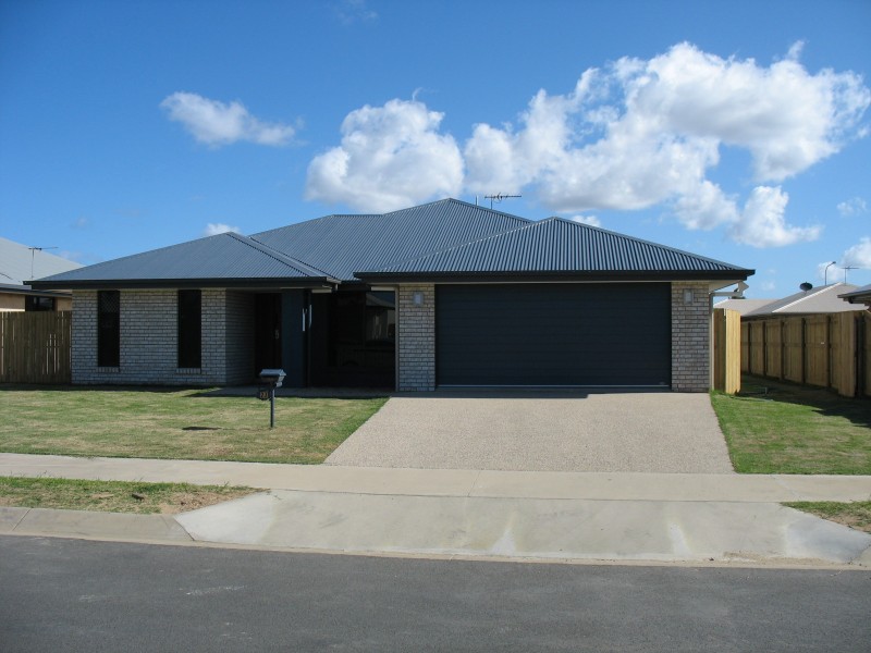 27 Stone Drive, Mackay QLD 4740