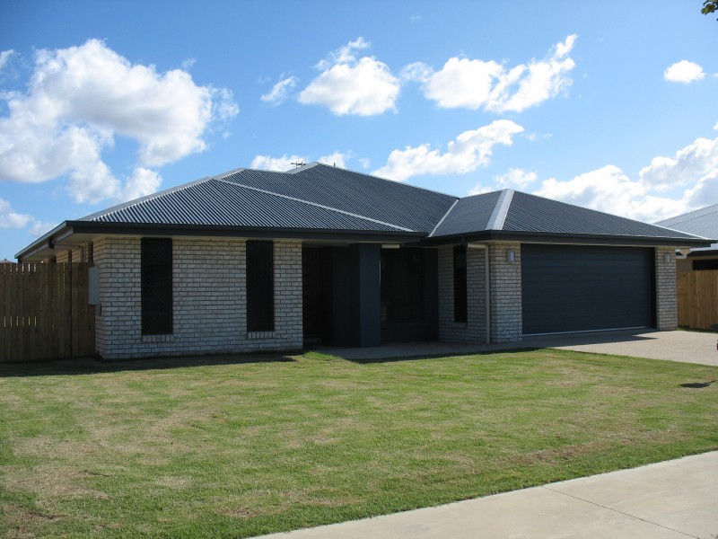 27 Stone Drive, Mackay QLD 4740