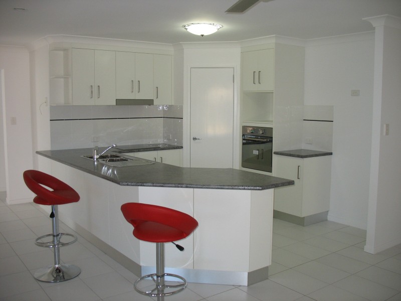 27 Stone Drive, Mackay QLD 4740