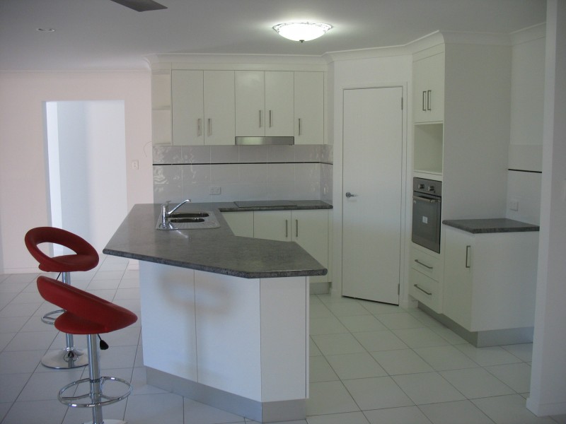 27 Stone Drive, Mackay QLD 4740