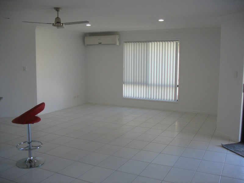 27 Stone Drive, Mackay QLD 4740