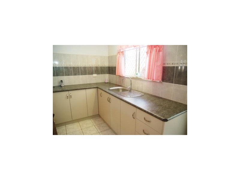 38 Binnington Esplanade, Mackay QLD 4740