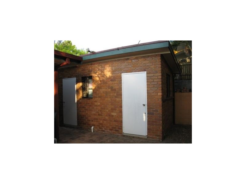 2 Andrew Milne Drive, Mackay QLD 4740