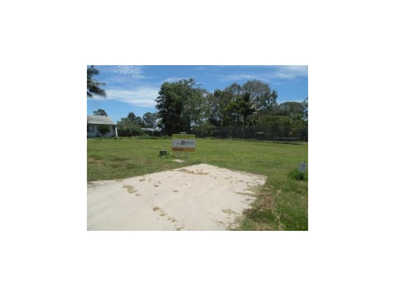 17 Song Close, Andergrove QLD 4740