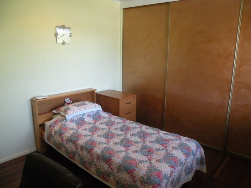 24 Roberts Avenue, North Mackay QLD 4740