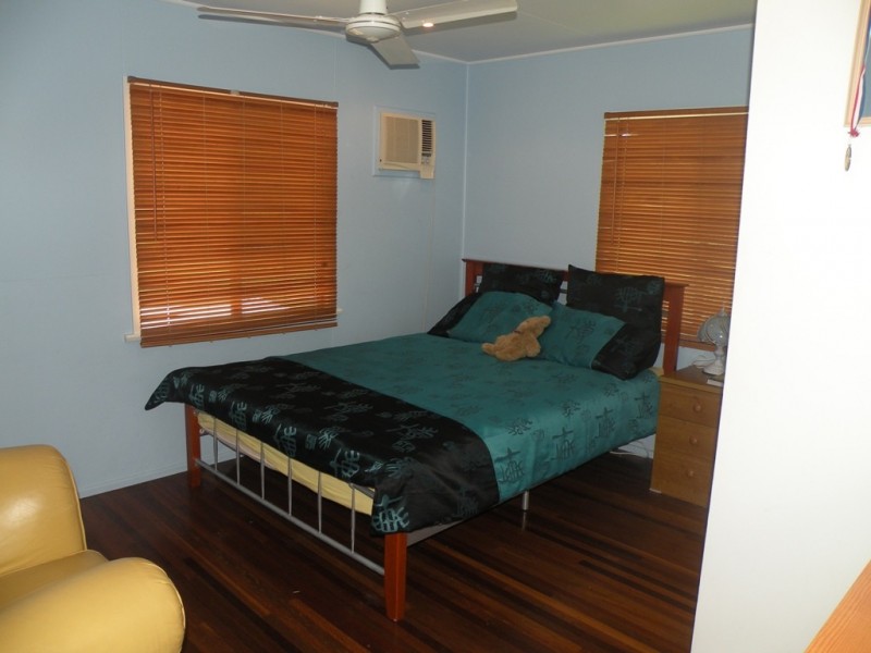 24 Roberts Avenue, North Mackay QLD 4740