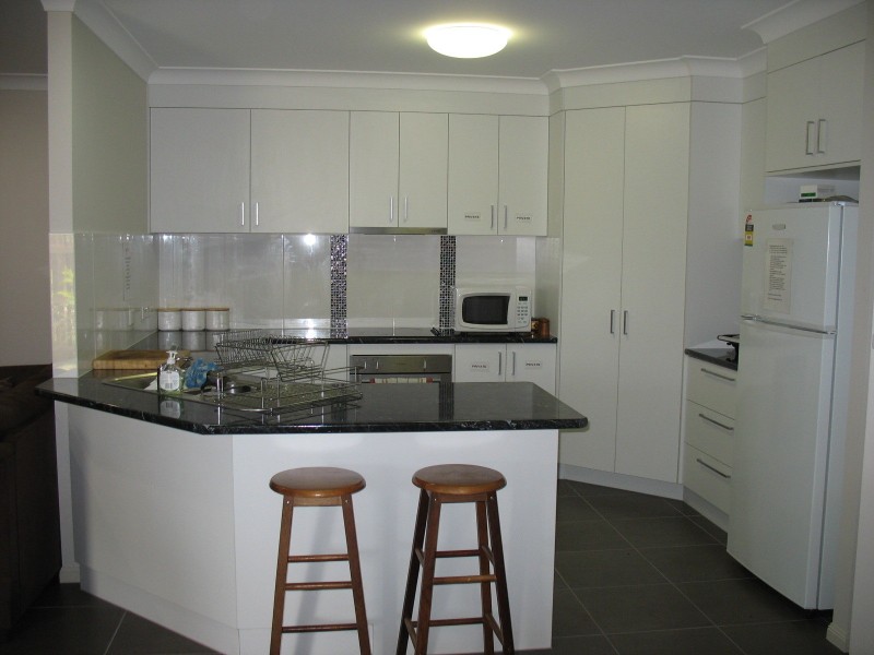 1 & 2/61 South Molle Boulevard, Cannonvale QLD 4802