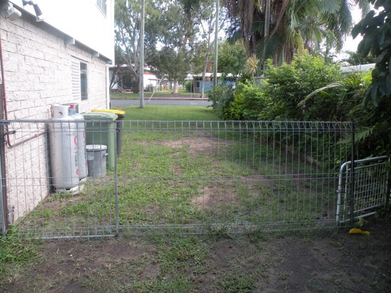 10 Pheasant Street, Slade Point QLD 4740