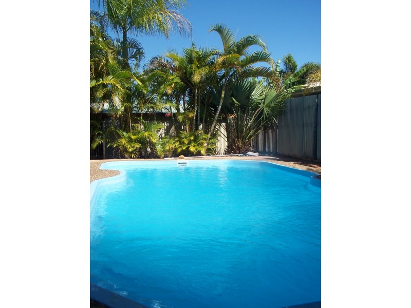 13 Kidston Avenue, Rural View QLD 4740