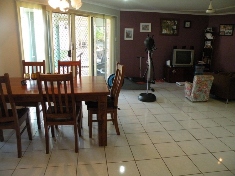 13 Kidston Avenue, Rural View QLD 4740