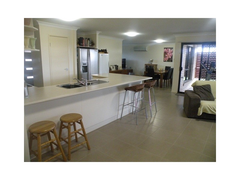 1 Armstrong Court, Marian QLD 4753