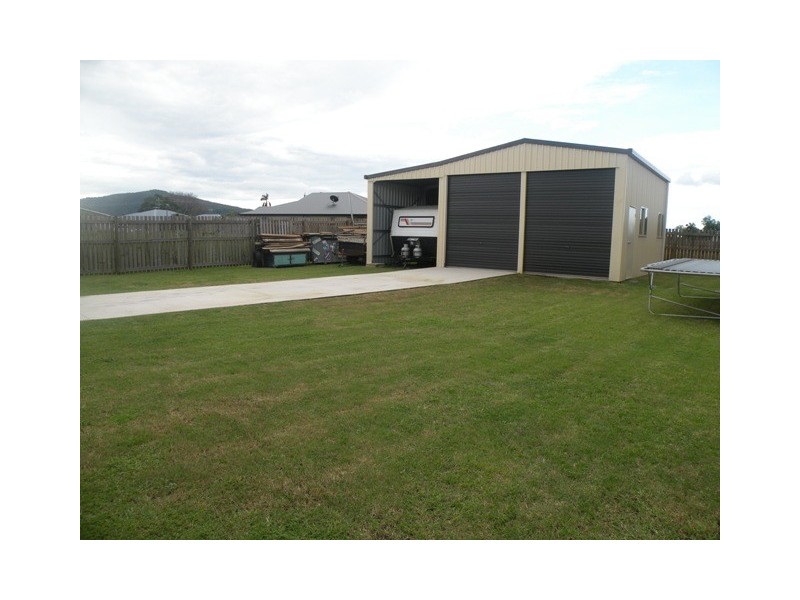 1 Armstrong Court, Marian QLD 4753