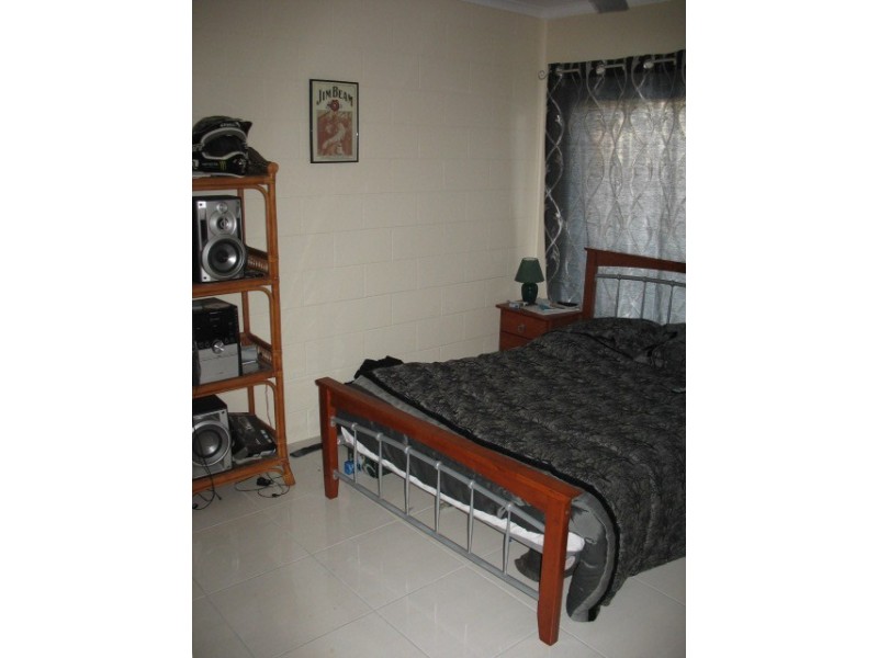 2/395 Bridge Road, Mackay QLD 4740