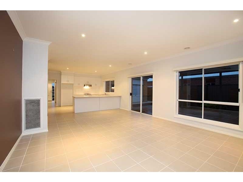 30 Mowbray road, Point Cook VIC 3030