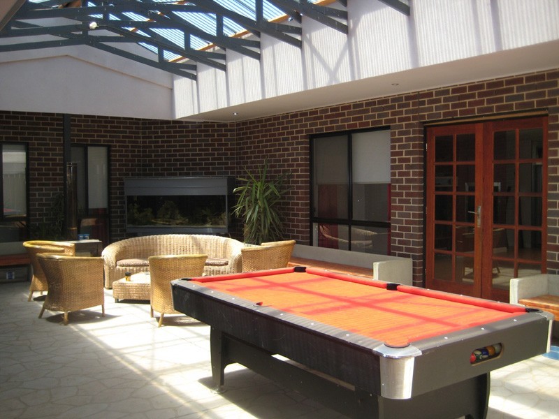 Taylors Hill VIC 3037